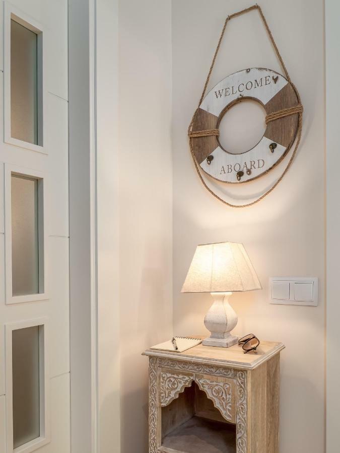 Amazing Two Bedroom Apartment In Los Flamingos, Marbella Estepona Kültér fotó